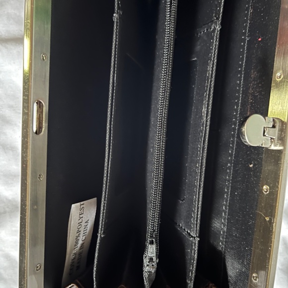 Snake Pattern Wallet - Picture 3 of 3